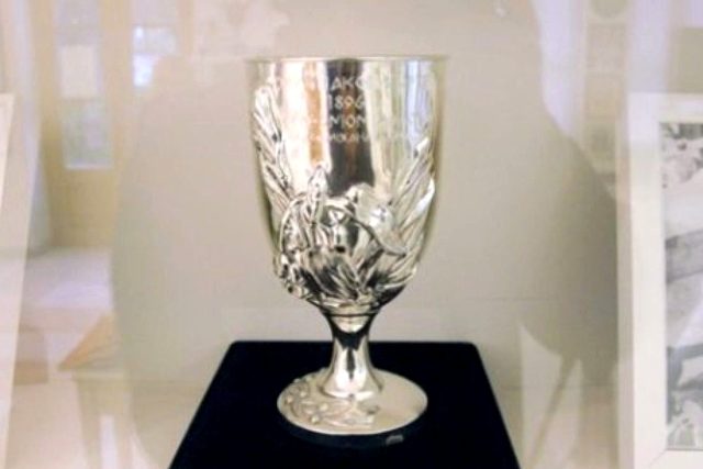 Marathon - Silver replica of 1896 Olympic Marathon Winners Cup 